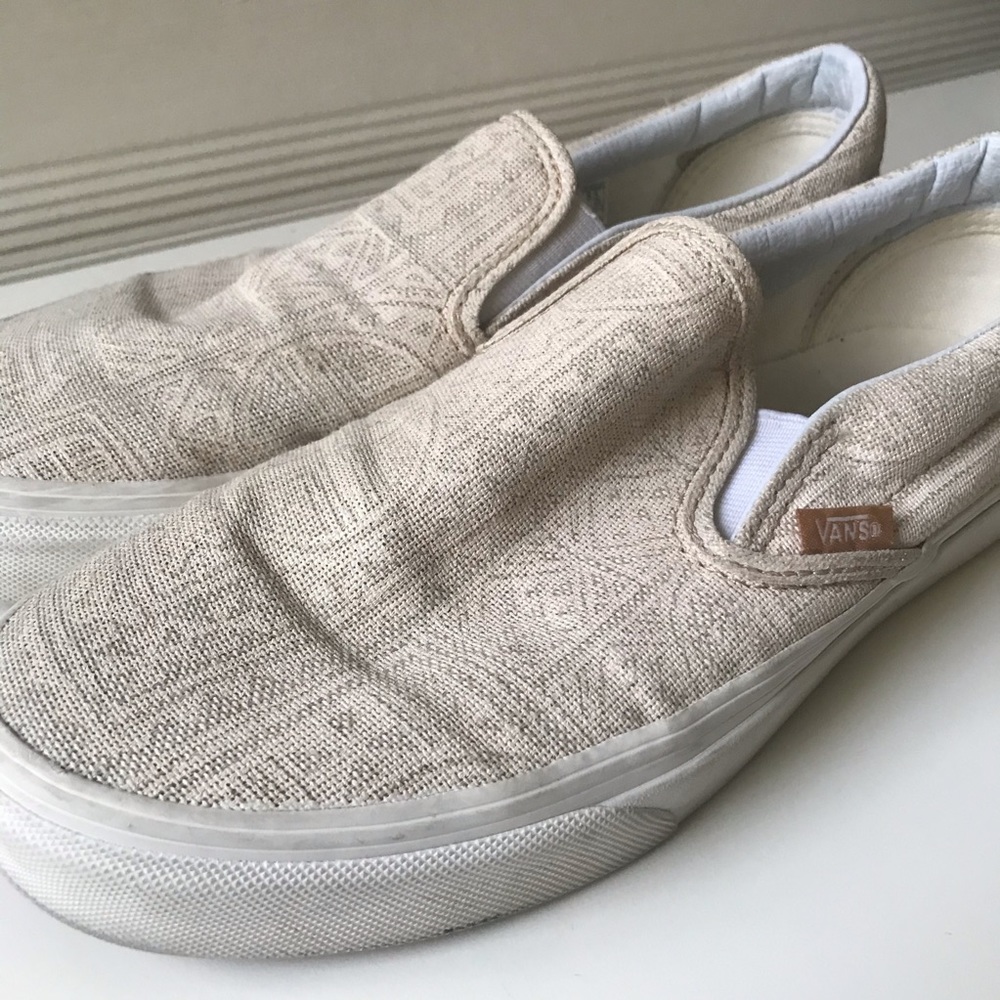 RARE BEIGE WOVEN VANS SLIP ON